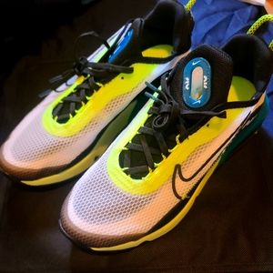 Nike Air Max 2090
